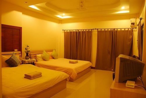 Baan Im Em Hotel Pattaya Buitenkant foto